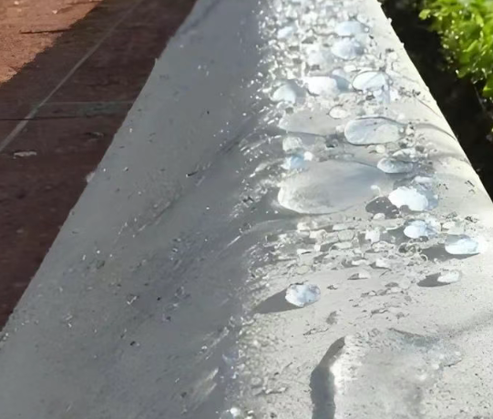 惠农硅烷浸渍涂料在混凝土保护中的应用